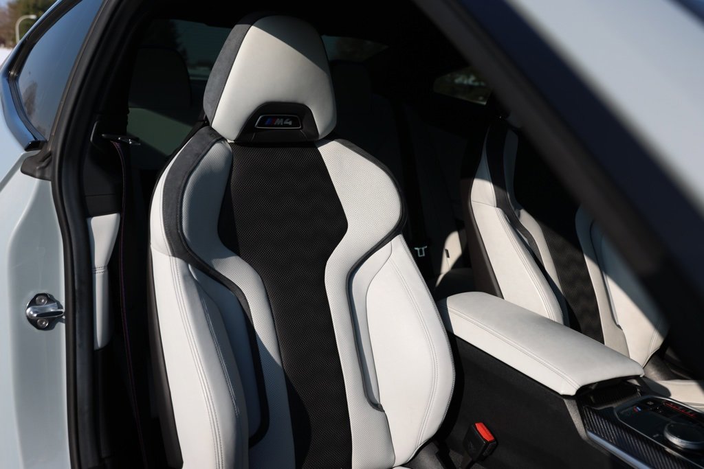 Used 2021 BMW M4 Competition w/ M Carbon Exterior Package image 14