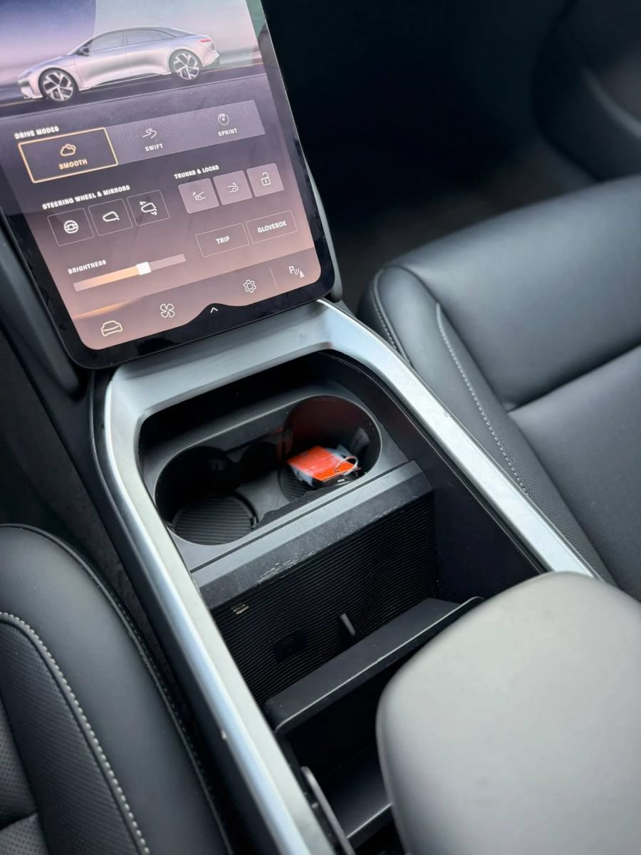 Used 2024 Lucid Air Pure RWD image 26