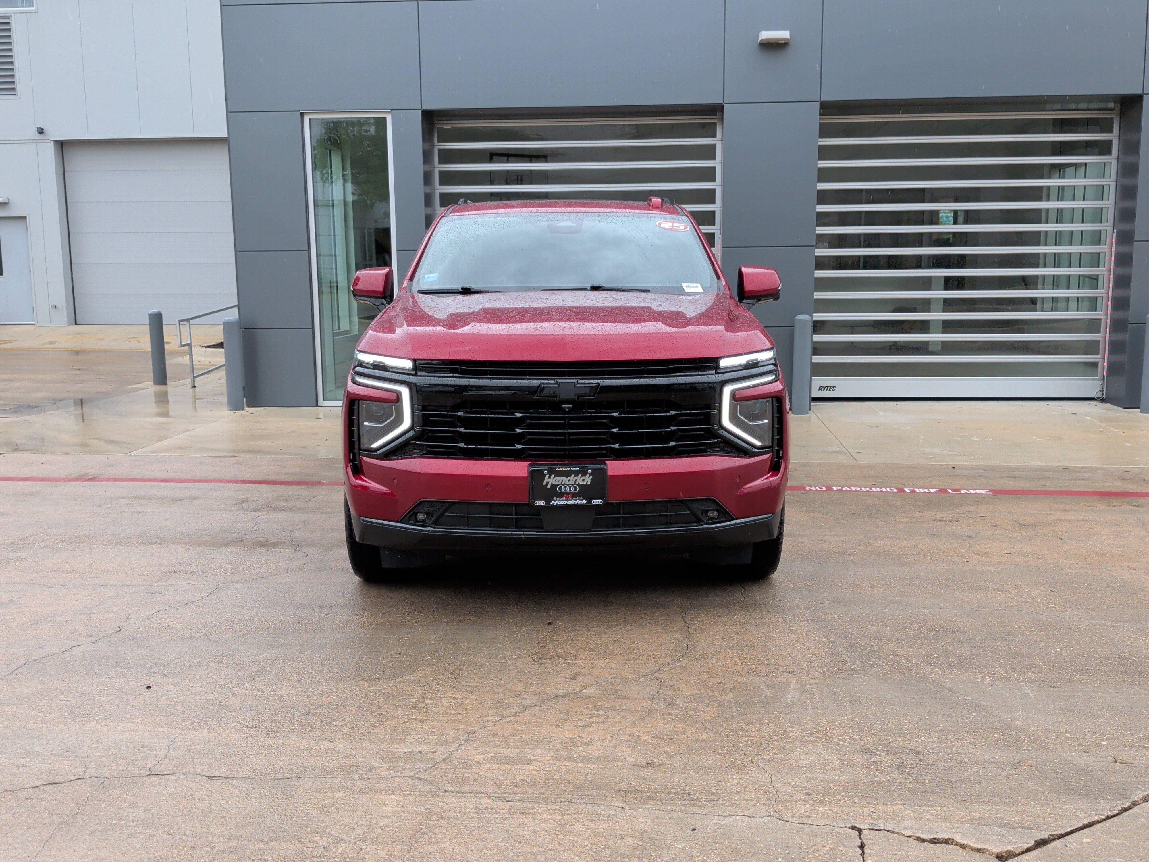 Used 2025 Chevrolet Tahoe RST w/ RST Capability Package AWD/4WD image 3
