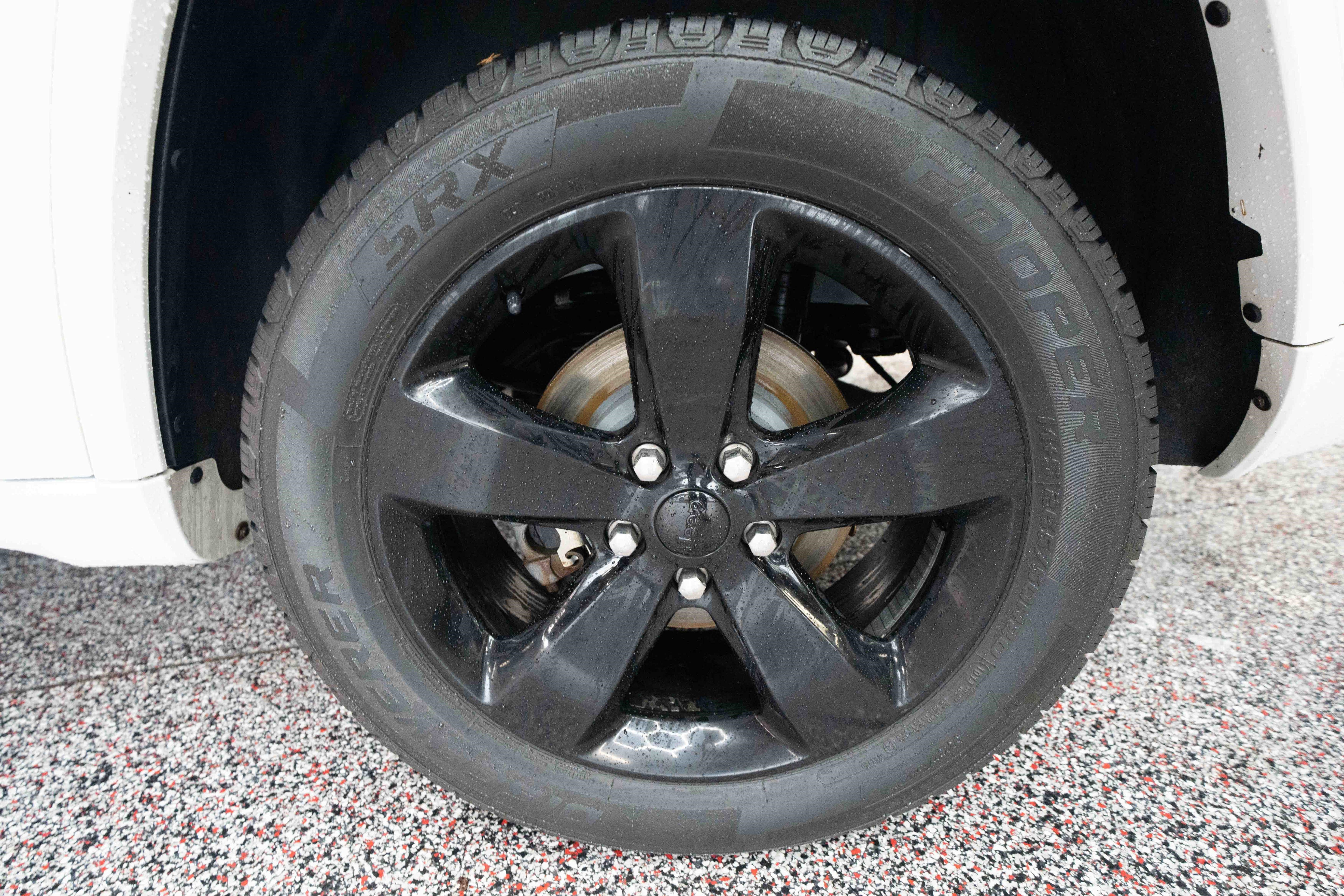 Used 2015 Jeep Grand Cherokee Altitude image 30