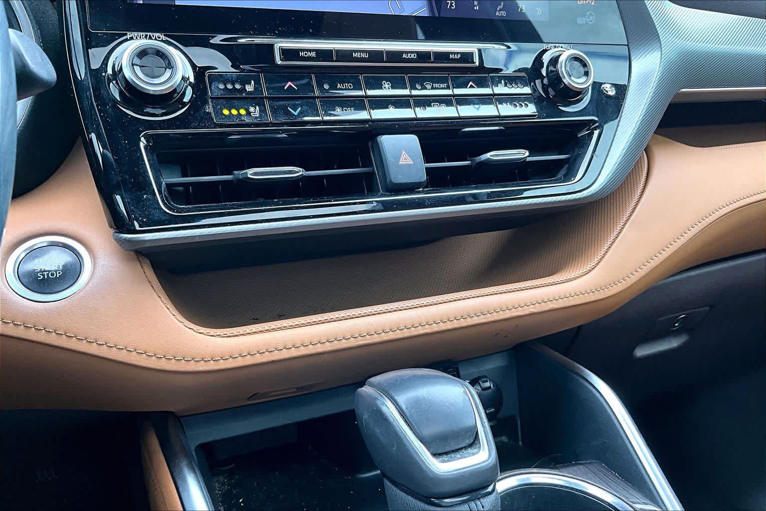 Used 2020 Toyota Highlander Platinum AWD/4WD image 34