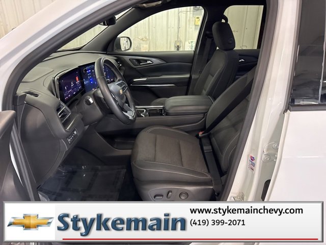 Used 2024 Chevrolet Traverse LT image 31
