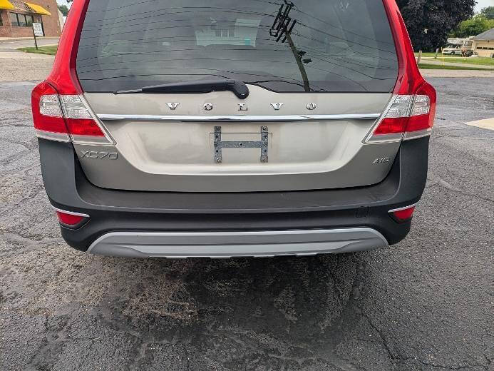 Used 2015 Volvo XC70 3.2 Premier AWD/4WD image 8