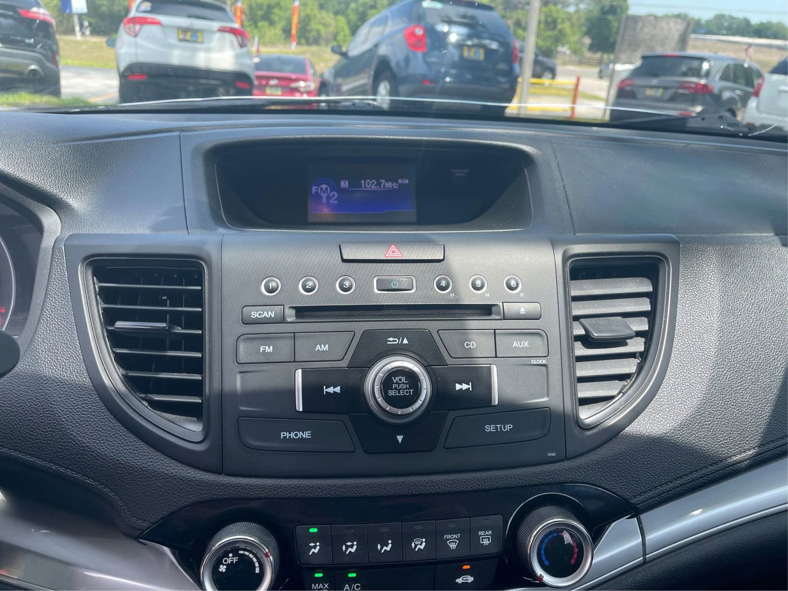 Used 2015 Honda CR-V LX image 11