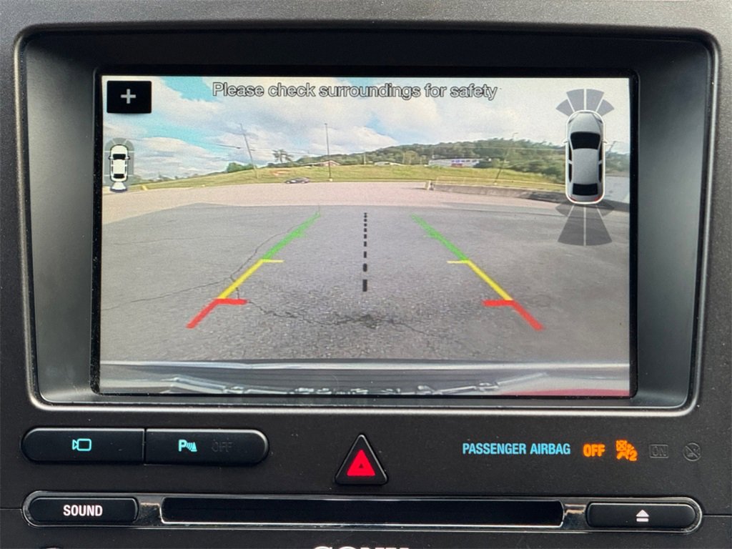 Used 2018 Ford Explorer Limited image 12