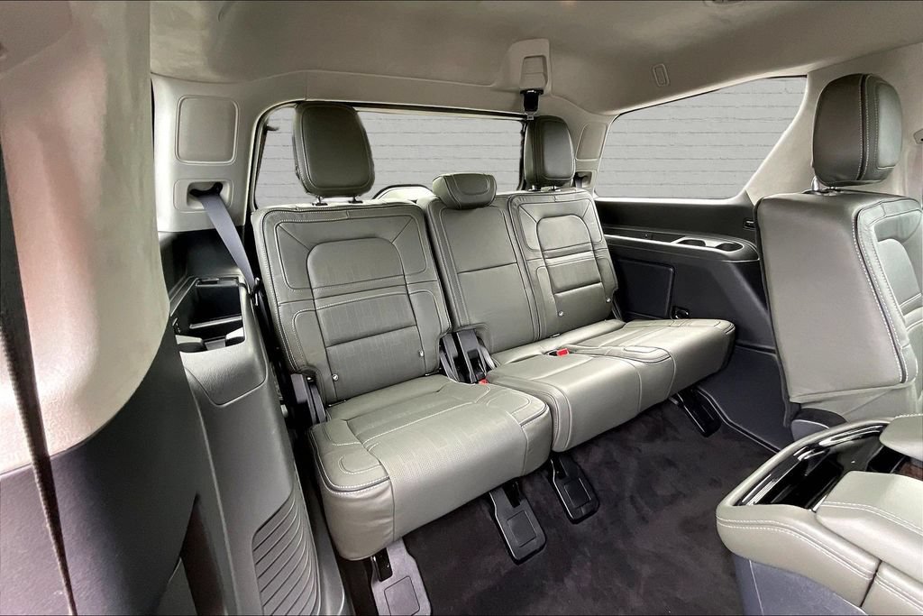 Used 2022 Lincoln Navigator Black Label AWD/4WD image 25