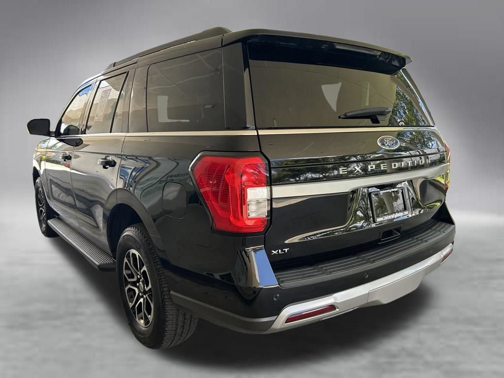 Used 2024 Ford Expedition XLT AWD/4WD image 4
