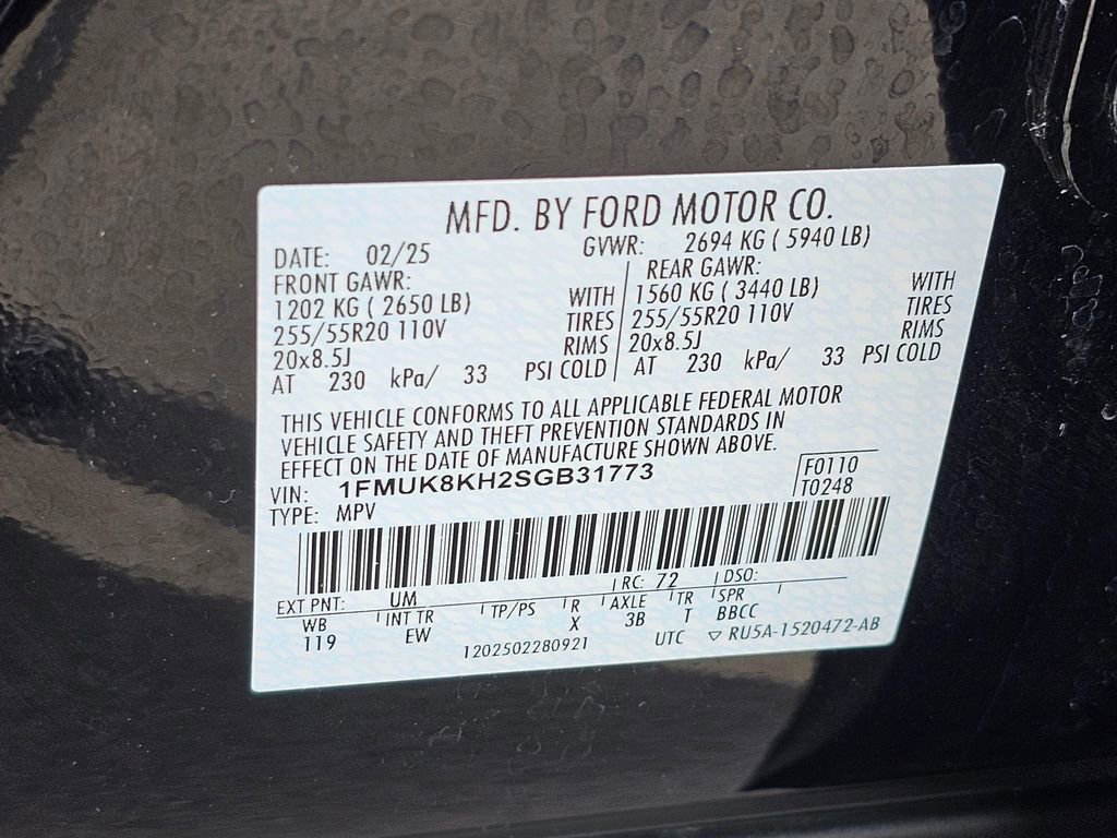 Certified 2025 Ford Explorer ST-Line image 30