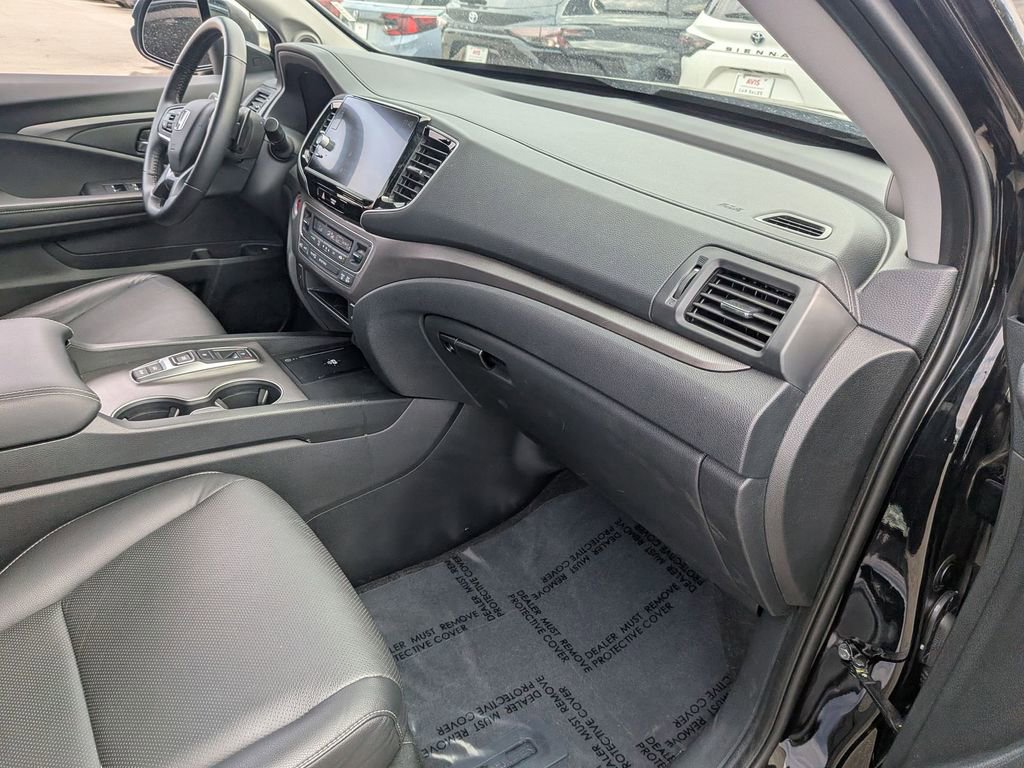 Used 2025 Honda Ridgeline RTL image 24