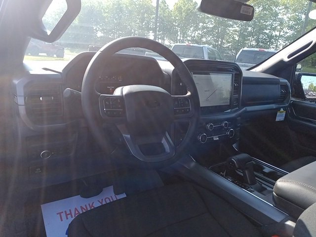New 2025 Ford F150 XLT w/ Equipment Group 302A MID image 27