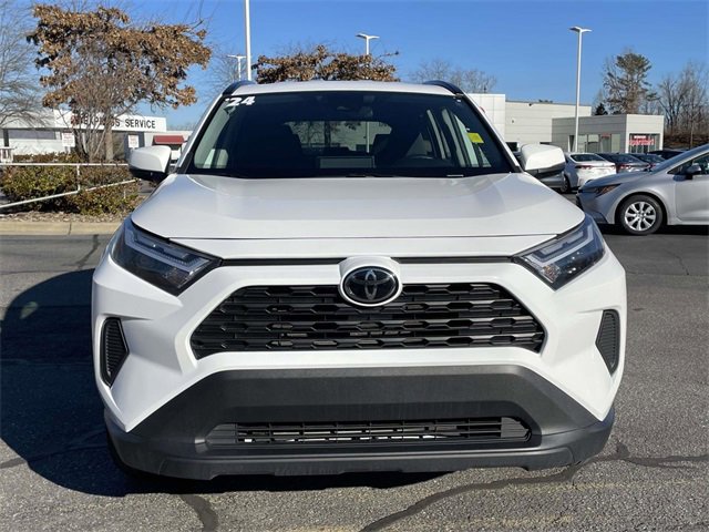 Used 2024 Toyota RAV4 XLE image 8