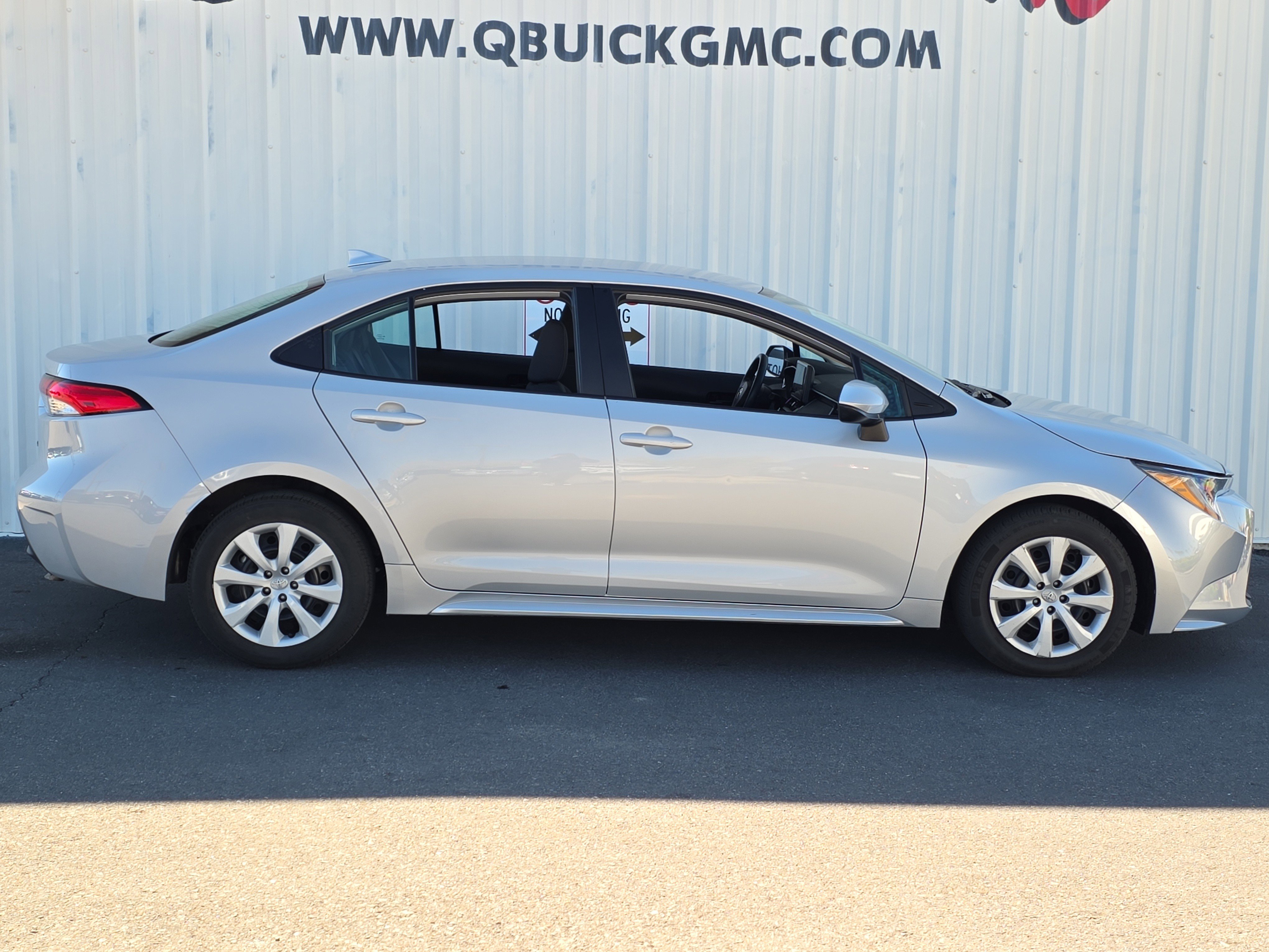 Used 2024 Toyota Corolla LE image 9
