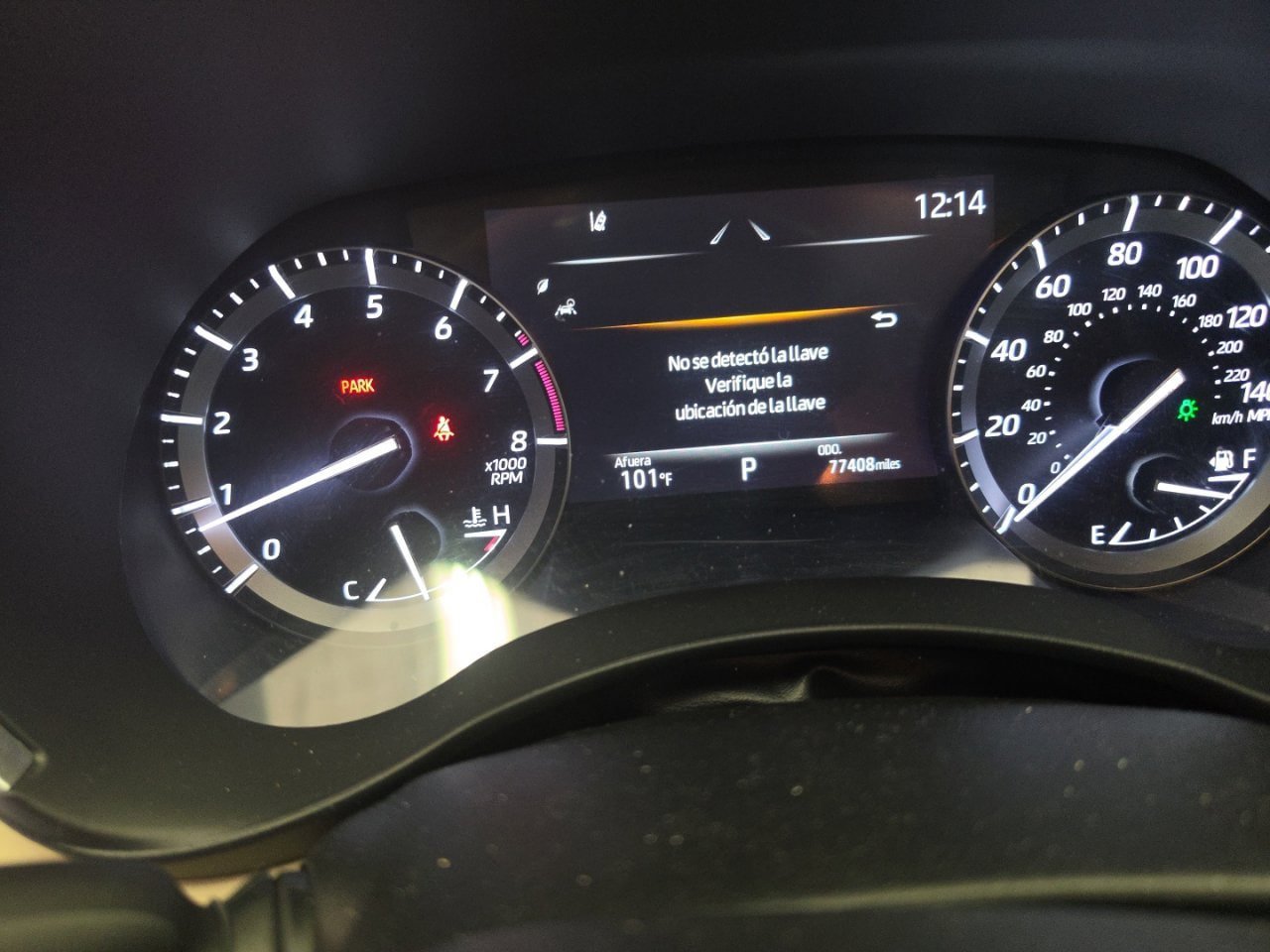 Used 2021 Toyota Highlander XLE FWD image 11