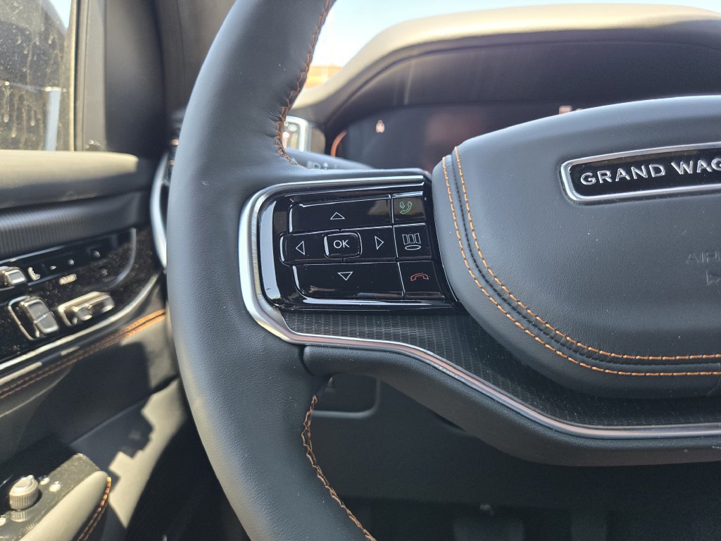New 2026 Jeep Grand Wagoneer L Summit AWD/4WD image 19