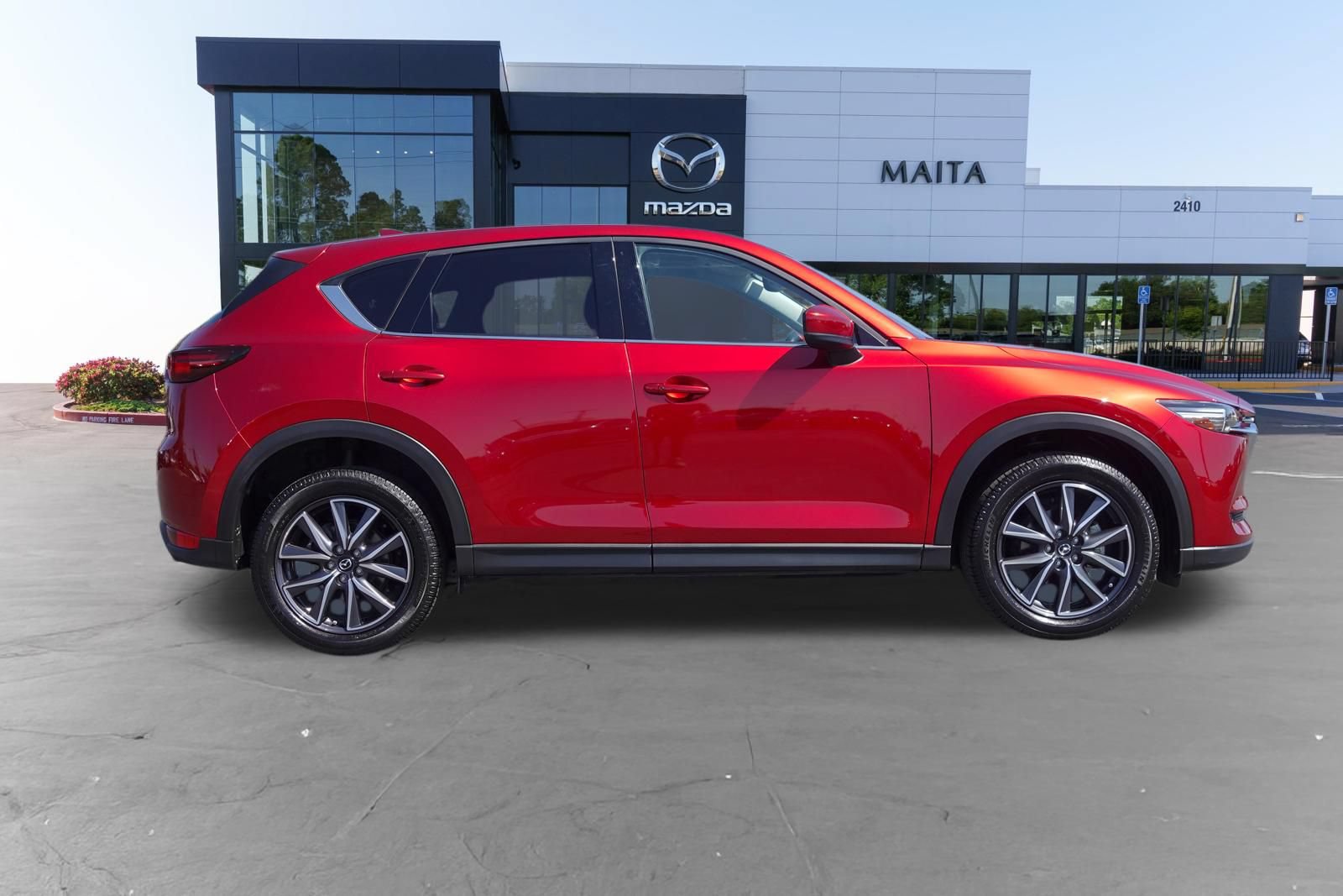 Used 2018 MAZDA CX-5 Grand Touring w/ Premium Package AWD/4WD image 2