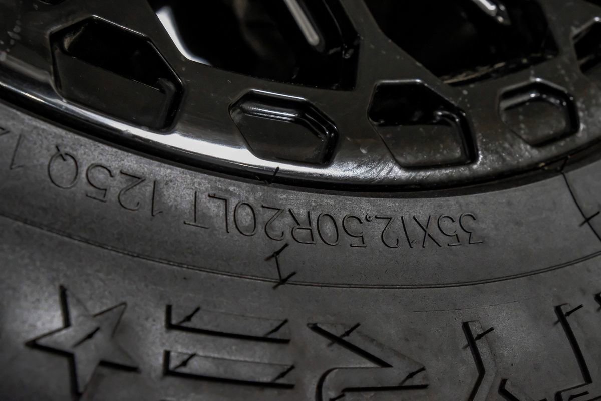 Used 2023 Ford F250 Lariat w/ Lariat Ultimate Package image 57