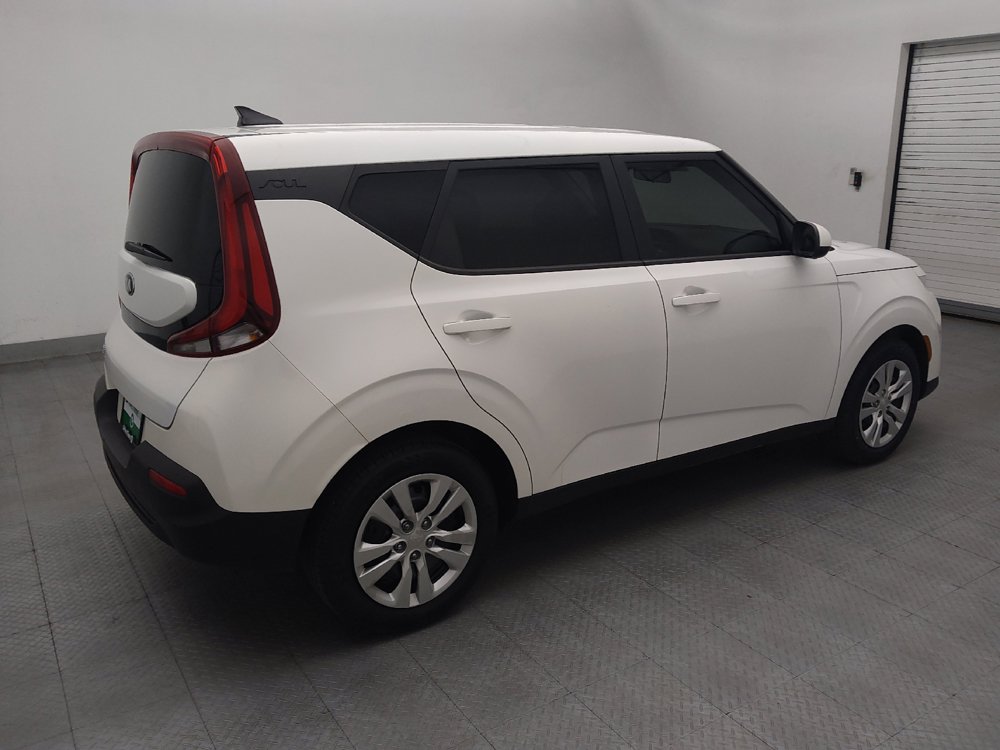 Used 2021 Kia Soul LX FWD image 10