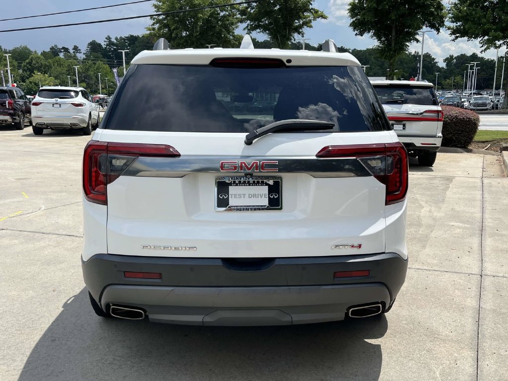 Used 2021 GMC Acadia AT4 w/ Technology Package AWD/4WD image 4