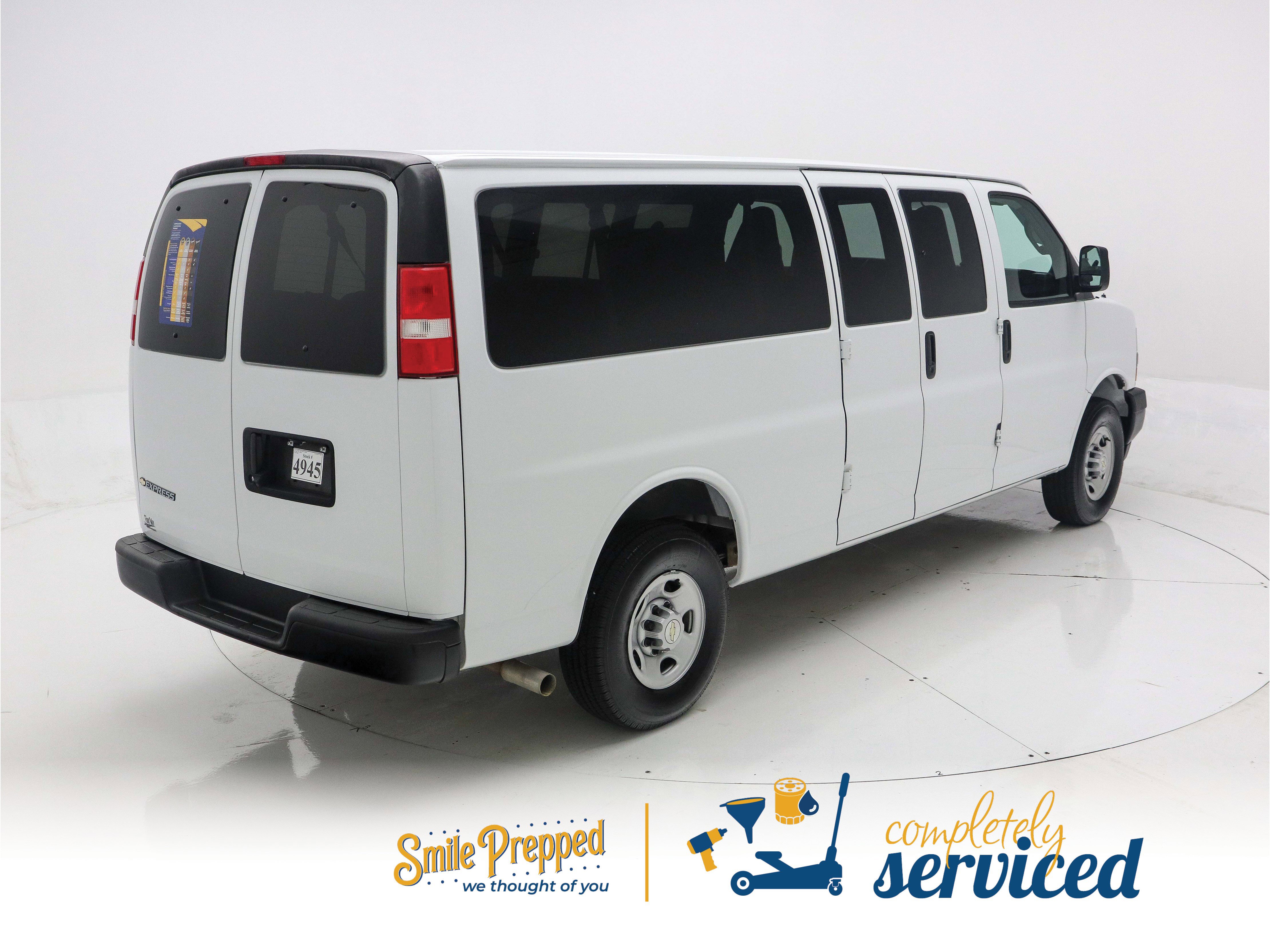 Used 2023 Chevrolet Express 3500 LS image 4