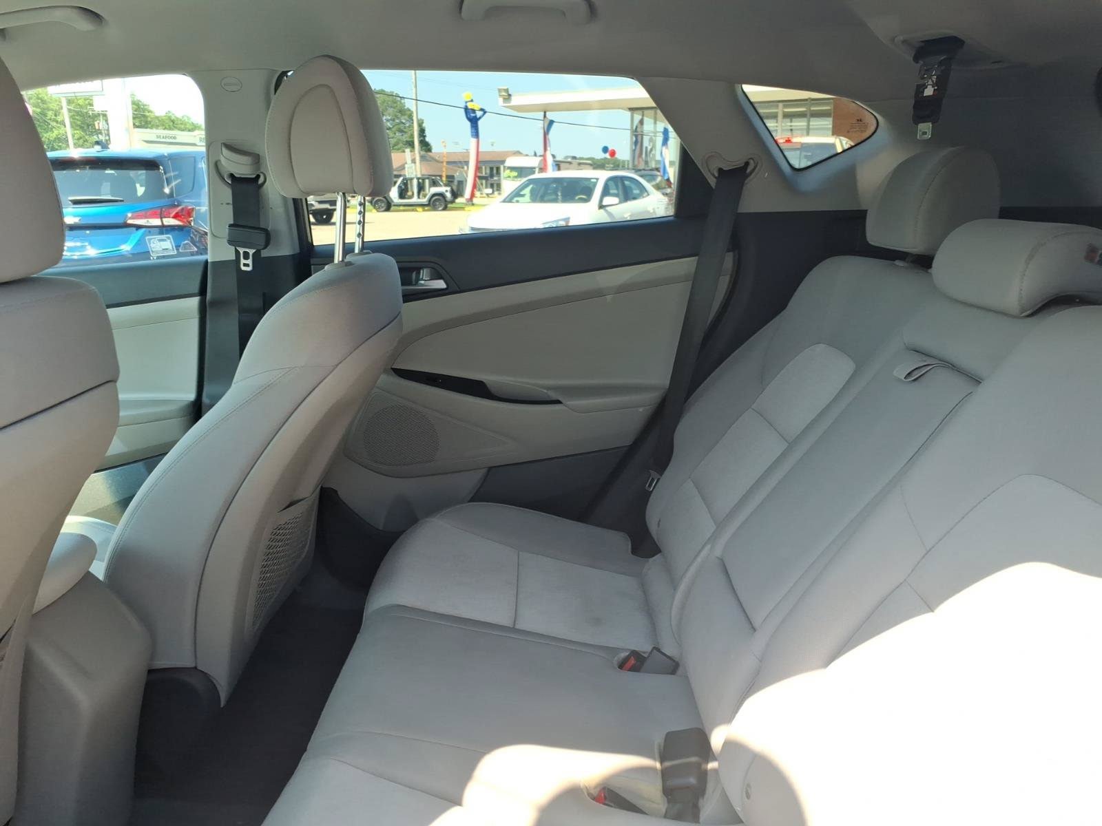 Used 2017 Hyundai Tucson SE w/ SE Popular Package 02 FWD image 9