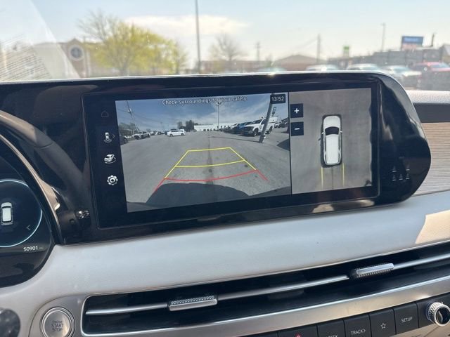 Used 2024 Hyundai Palisade Limited image 24