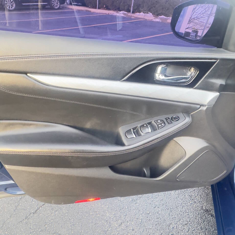 Used 2016 Nissan Maxima 3.5 SV image 29