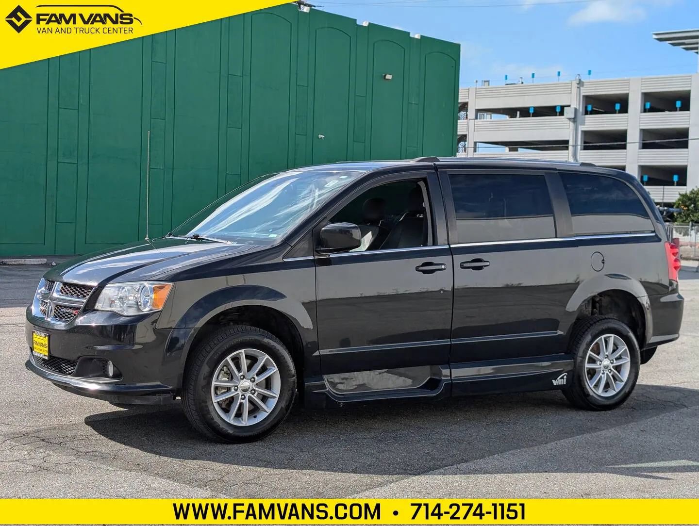Used 2019 Dodge Grand Caravan SXT image 5