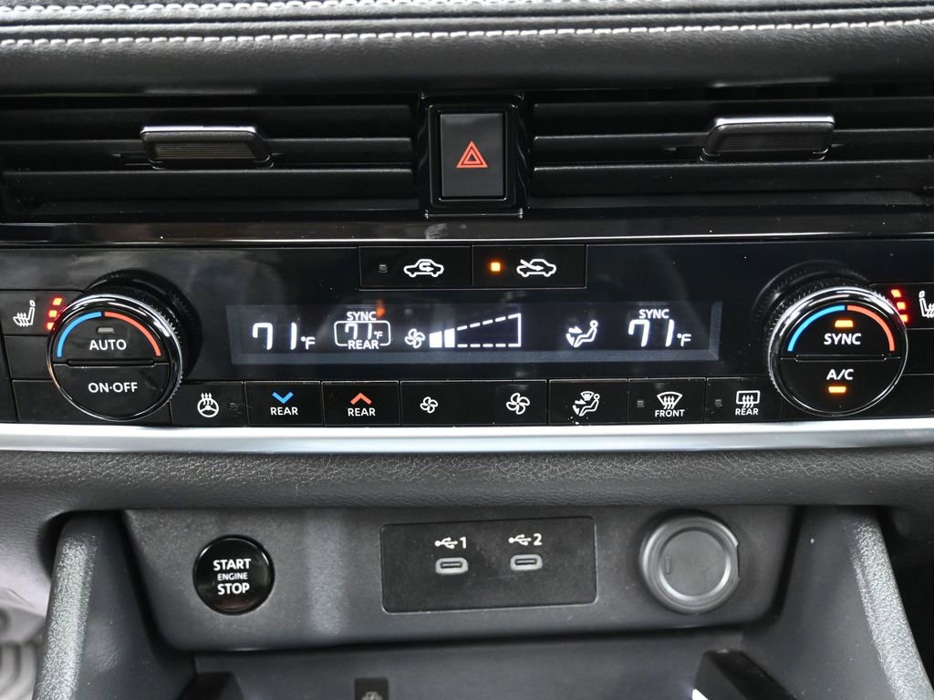 Used 2024 Nissan Rogue SL w/ SL Premium Package AWD/4WD image 28