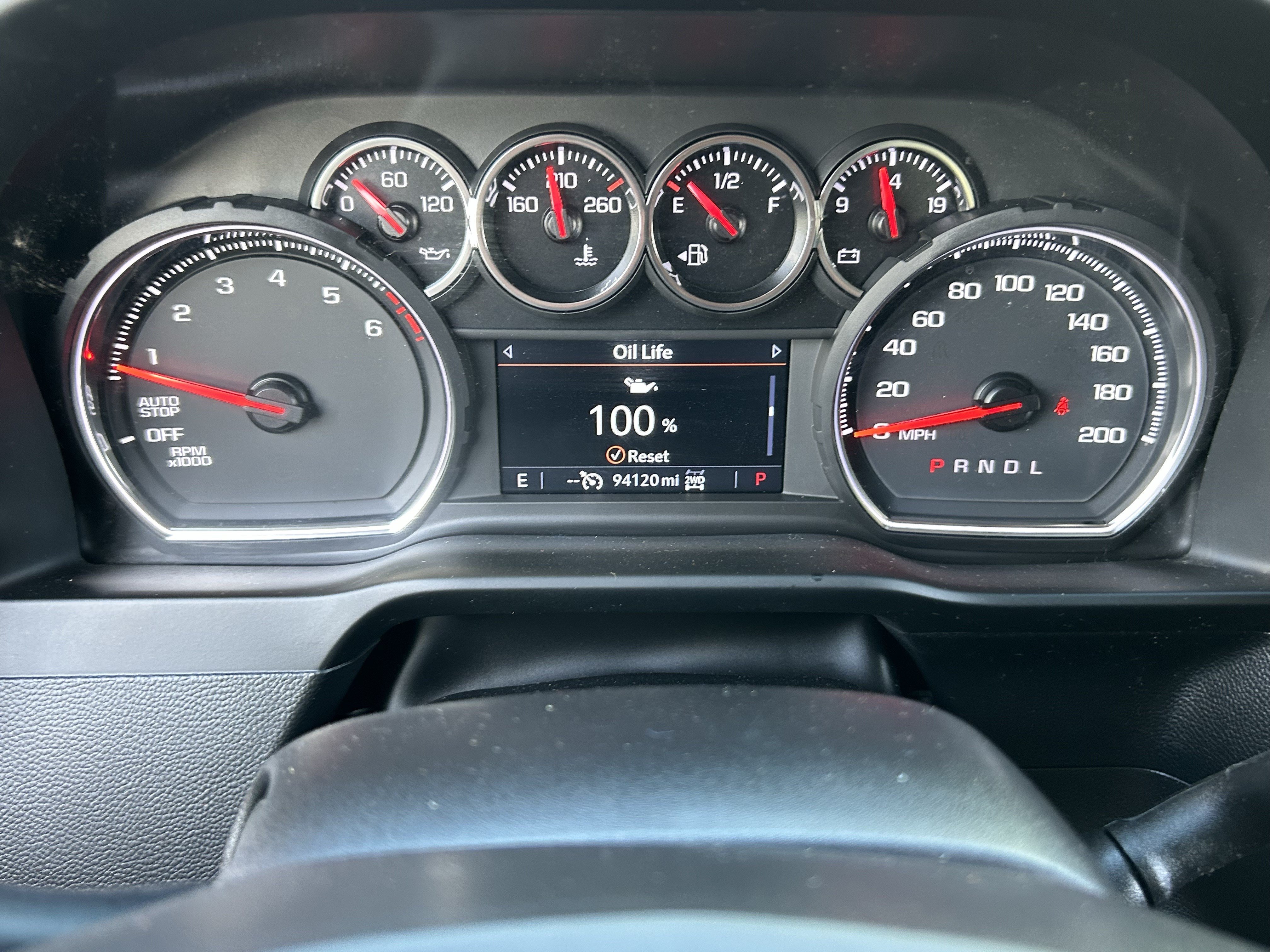 Used 2022 Chevrolet Silverado 1500 LT w/ Convenience Package II AWD/4WD image 25
