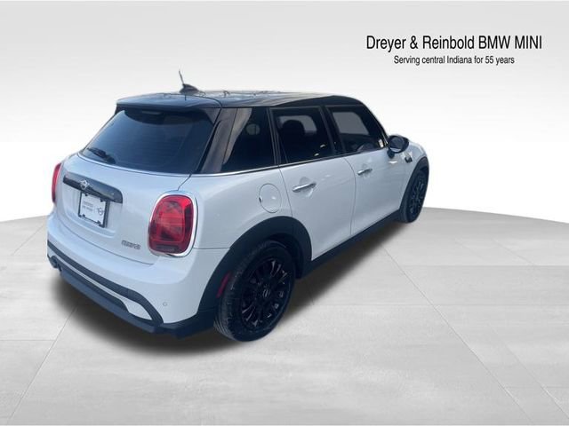 Certified 2023 MINI Cooper 4-Door Hardtop image 7