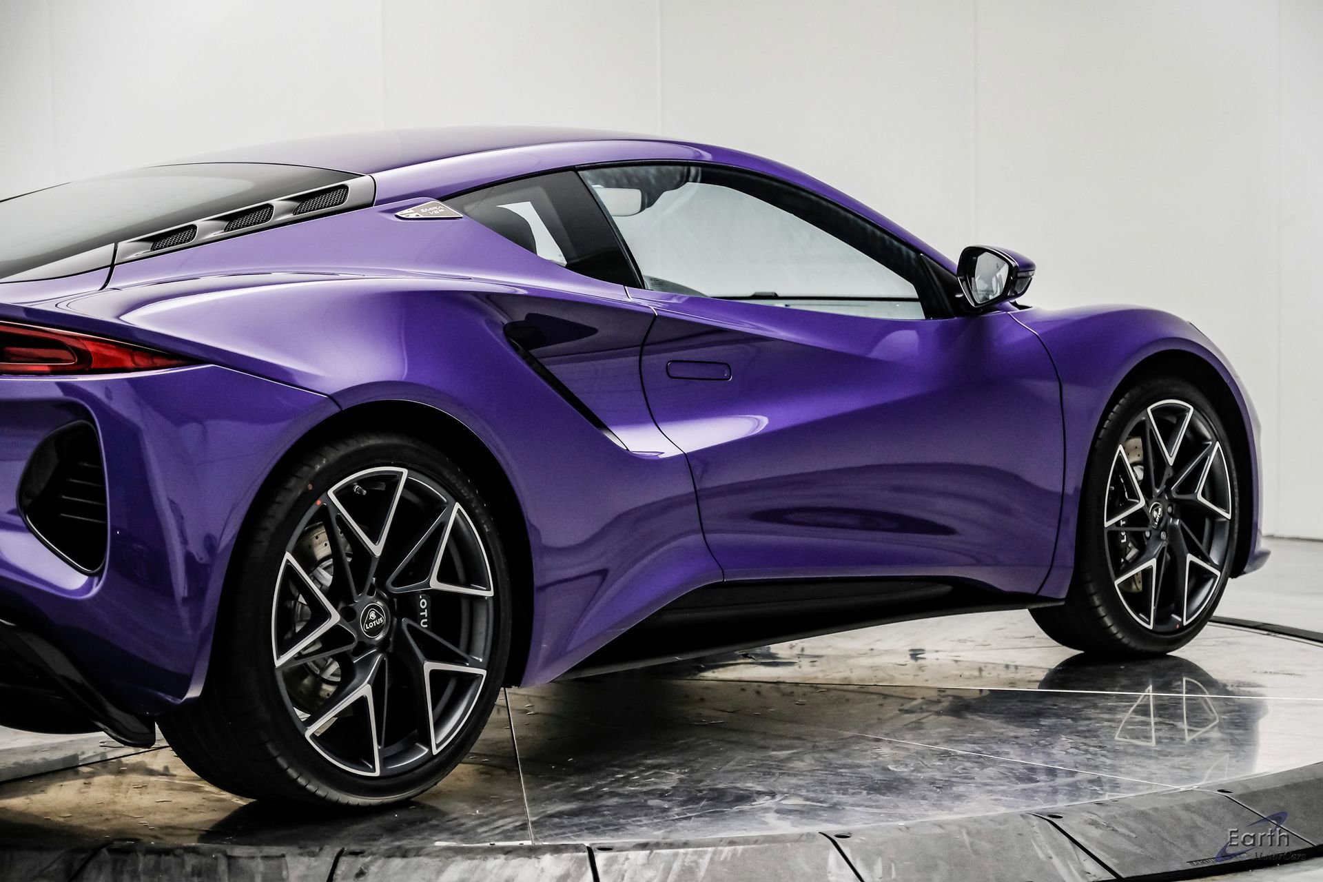 New 2026 Lotus Emira V6 SE RWD image 22
