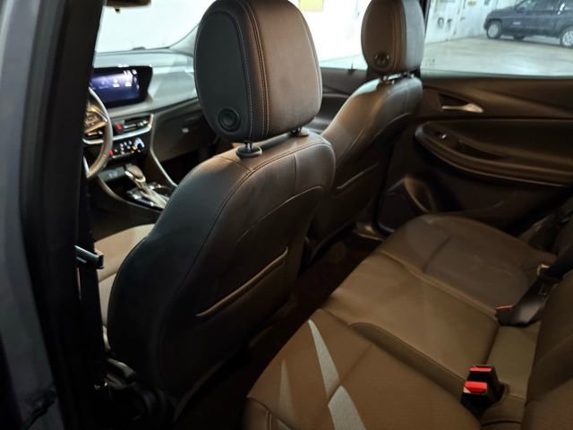 Used 2025 Buick Encore GX Preferred image 30