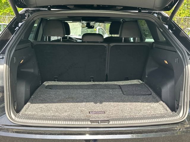 Certified 2023 Volkswagen Atlas Cross Sport SEL image 34