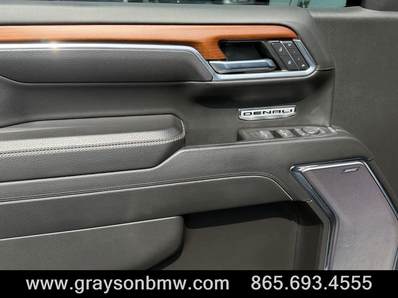 Used 2023 GMC Sierra 1500 Denali w/ Denali Reserve Package AWD/4WD image 14