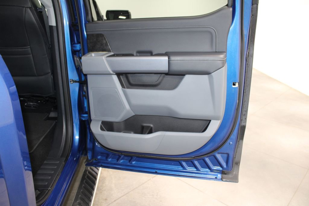 Used 2022 Ford F150 XLT w/ Equipment Group 302A High image 35