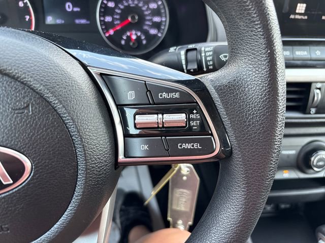 Used 2020 Kia Forte LXS FWD image 12