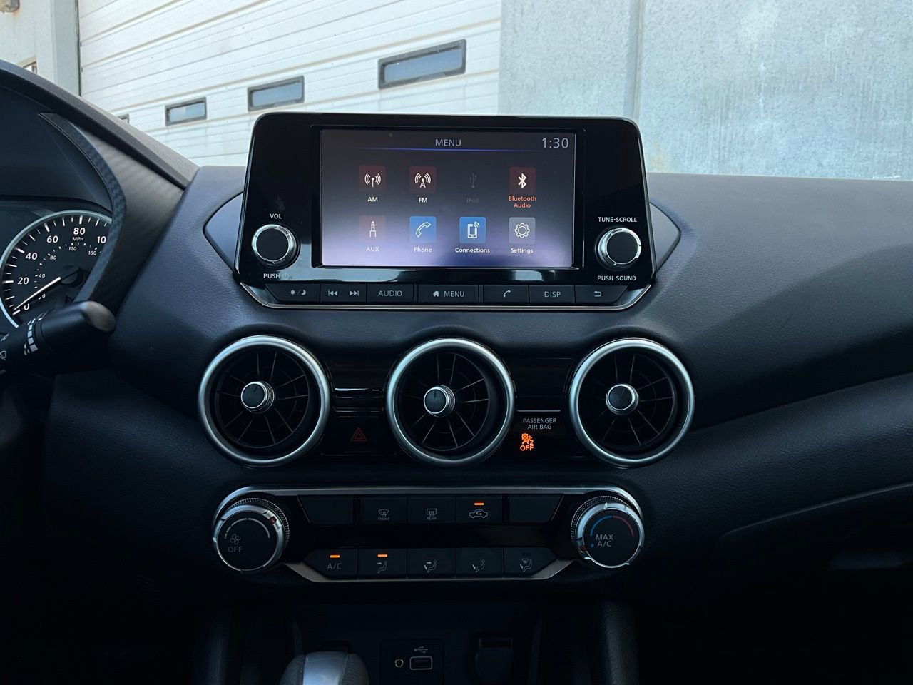 Used 2025 Nissan Sentra S image 24