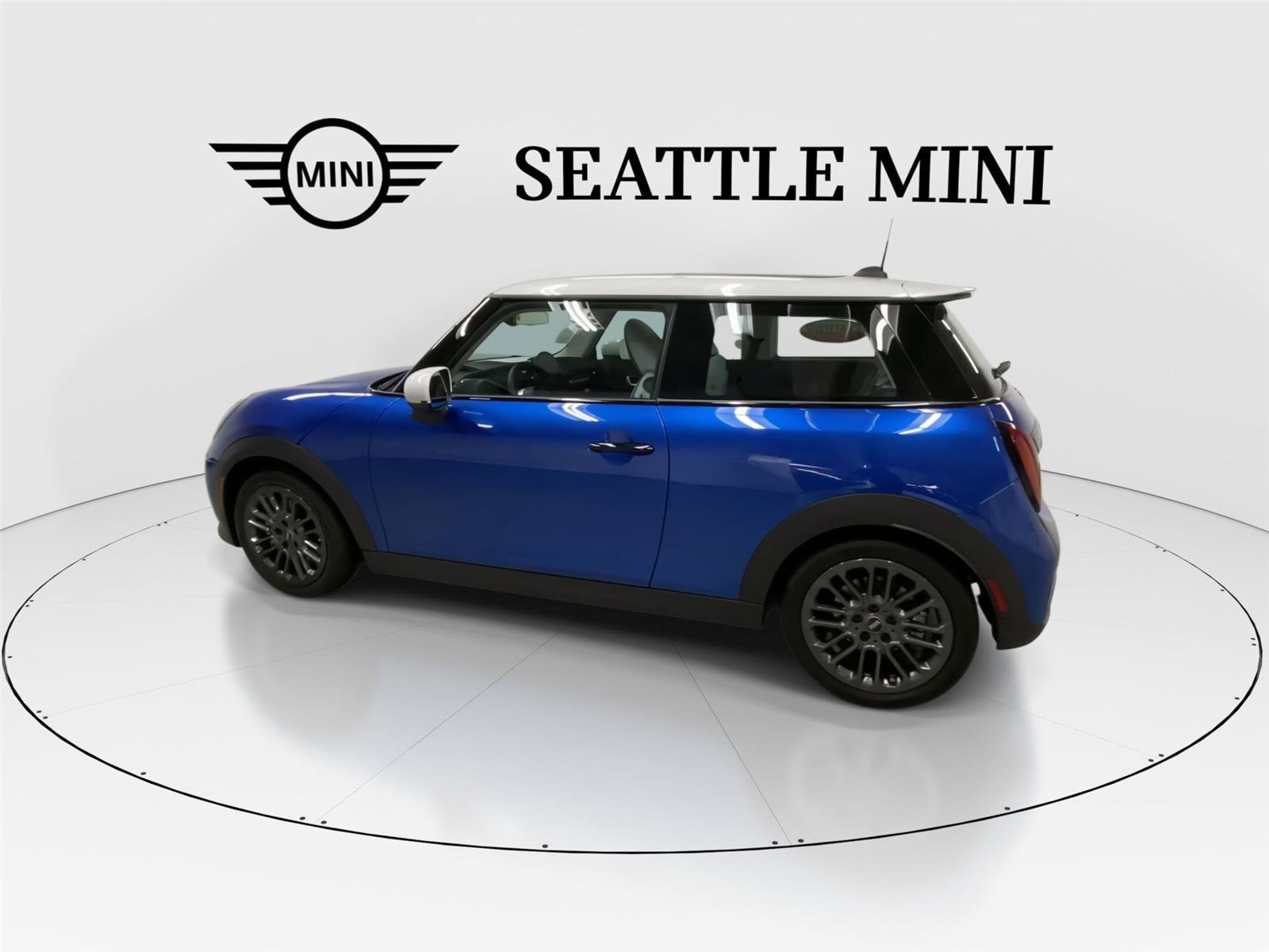 Certified 2025 MINI Cooper S image 7