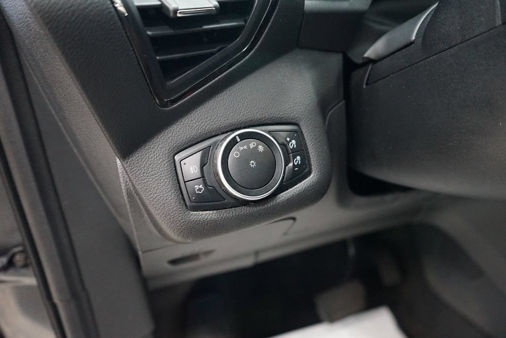 Used 2016 Ford Escape Titanium AWD/4WD image 27