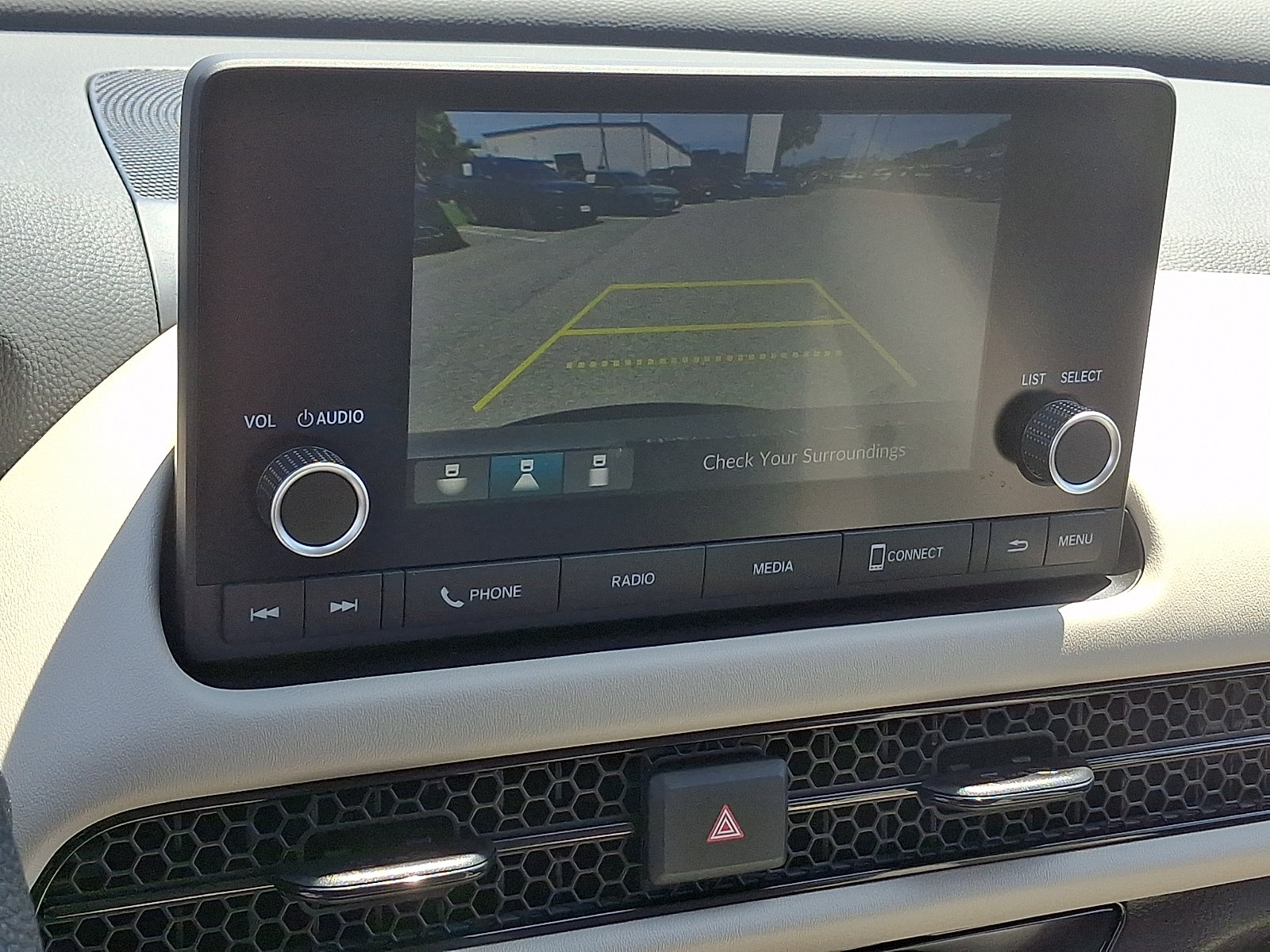 Used 2025 Honda HR-V LX image 18
