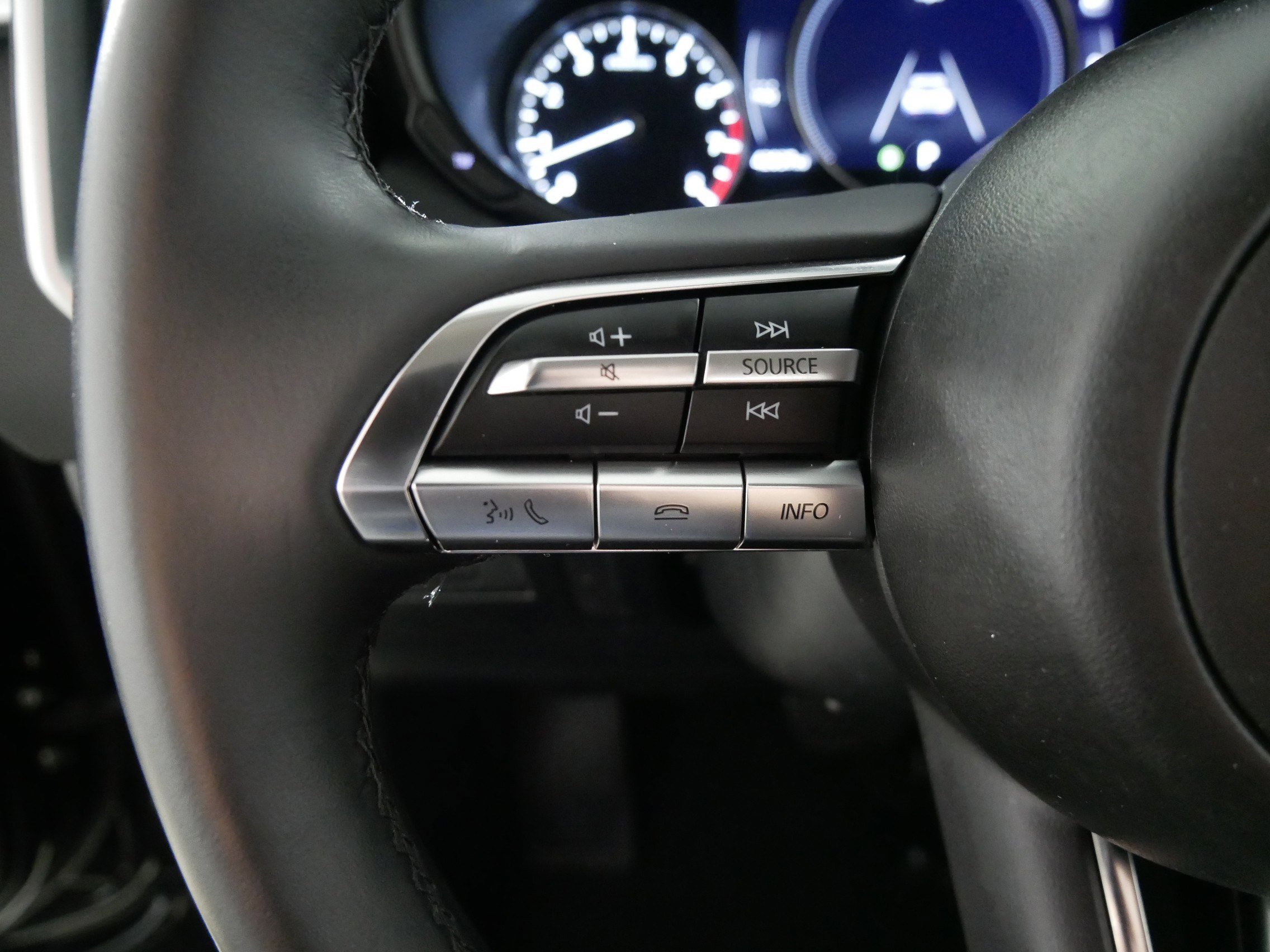 Used 2025 MAZDA CX-50 AWD 2.5 S w/ Preferred Package image 27