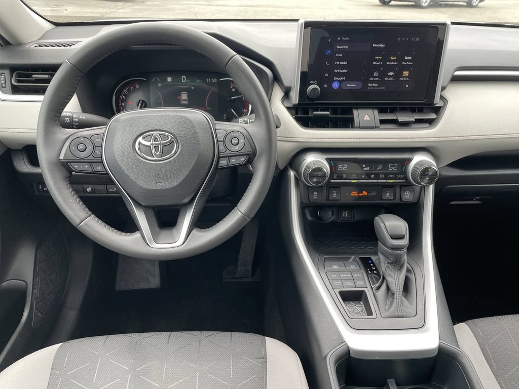 Used 2025 Toyota RAV4 XLE w/ Convenience Package AWD/4WD image 15