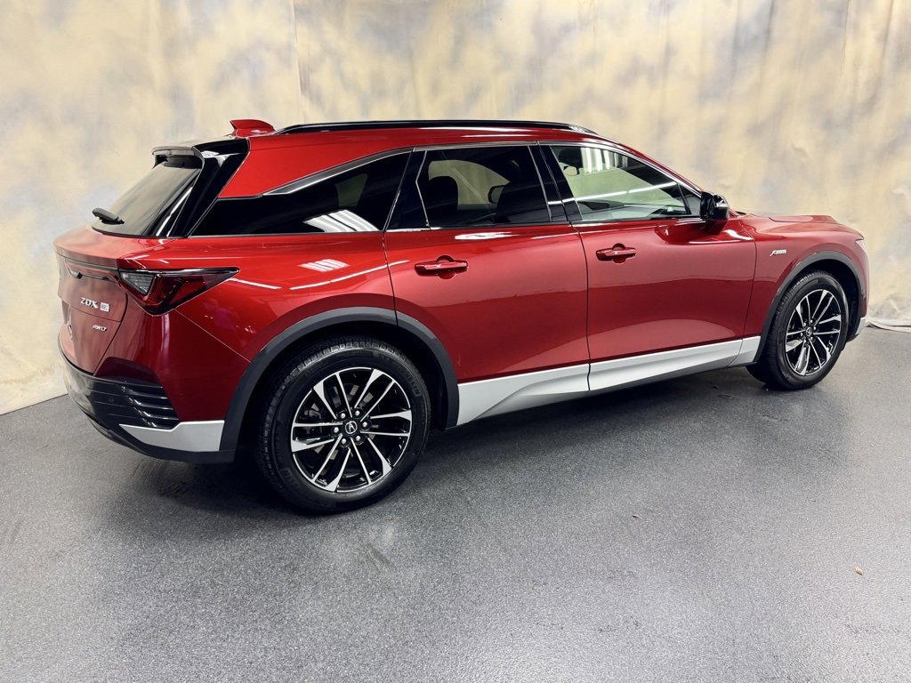 Used 2024 Acura ZDX A-Spec image 10