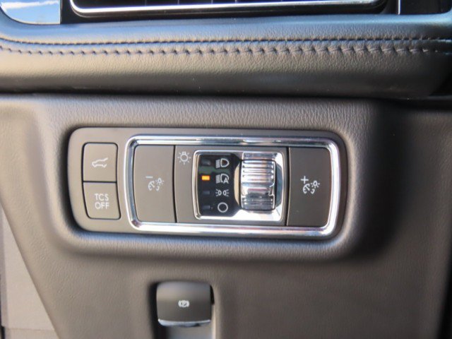 Certified 2023 Lincoln Nautilus AWD w/ Premium Package image 24