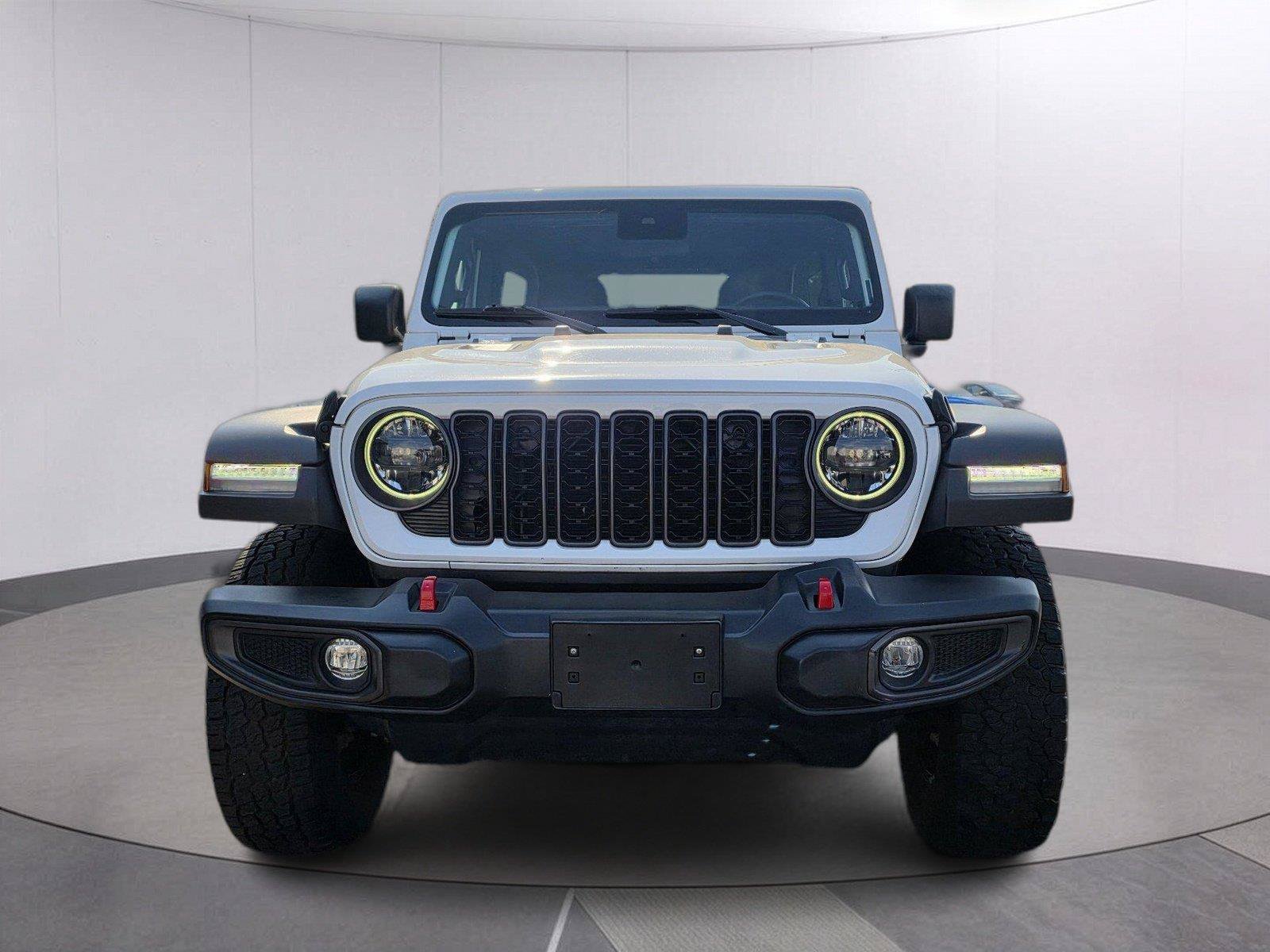 Used 2024 Jeep Wrangler Unlimited Rubicon AWD/4WD image 8
