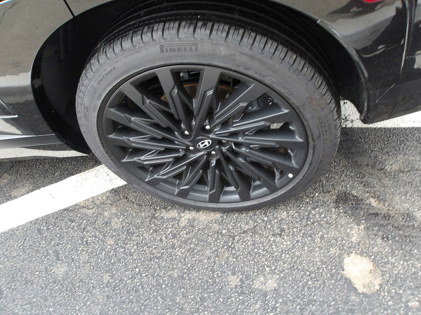 Certified 2025 Hyundai Santa Fe Calligraphy image 3