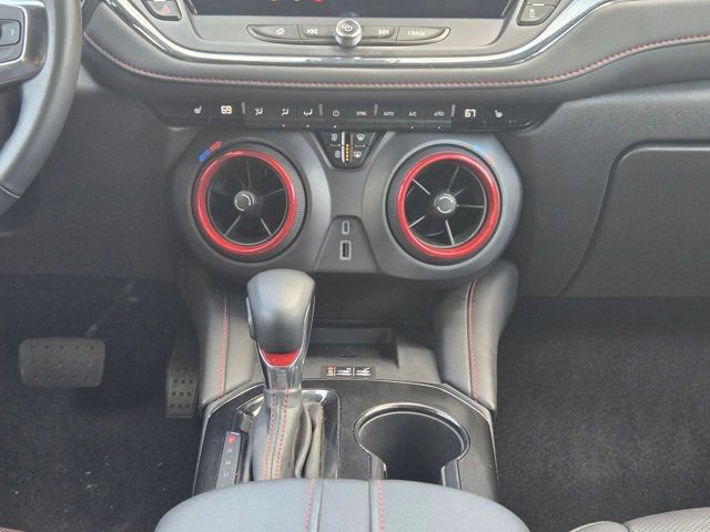 Used 2025 Chevrolet Blazer RS image 17