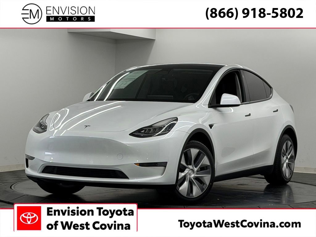 Used 2023 Tesla Model Y Long Range image 1