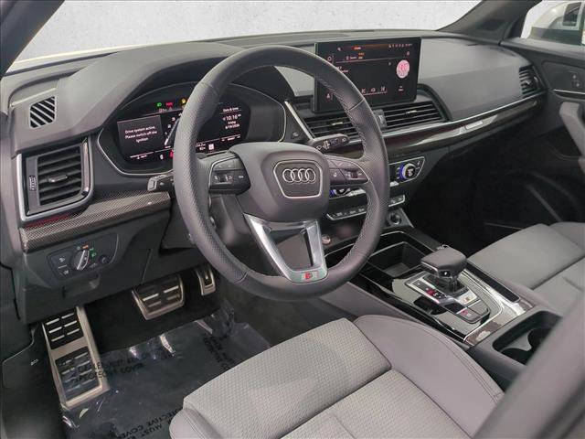 Used 2025 Audi SQ5 Premium Plus AWD/4WD image 10