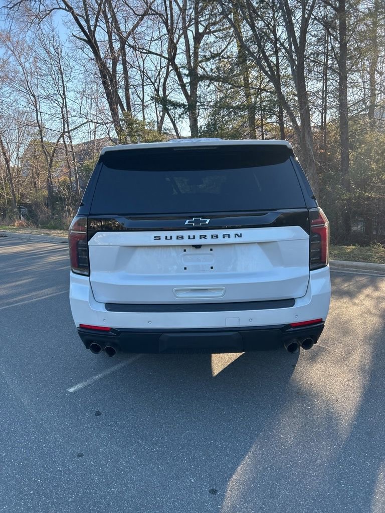 Certified 2025 Chevrolet Suburban Z71 image 28
